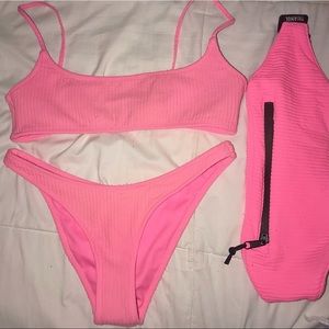 Triangl Bikini Pink